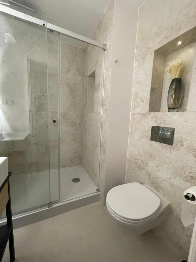 Boutique Apartments - Old Town 120M2 - Private Underground Parking - Wrocław Kültér fotó